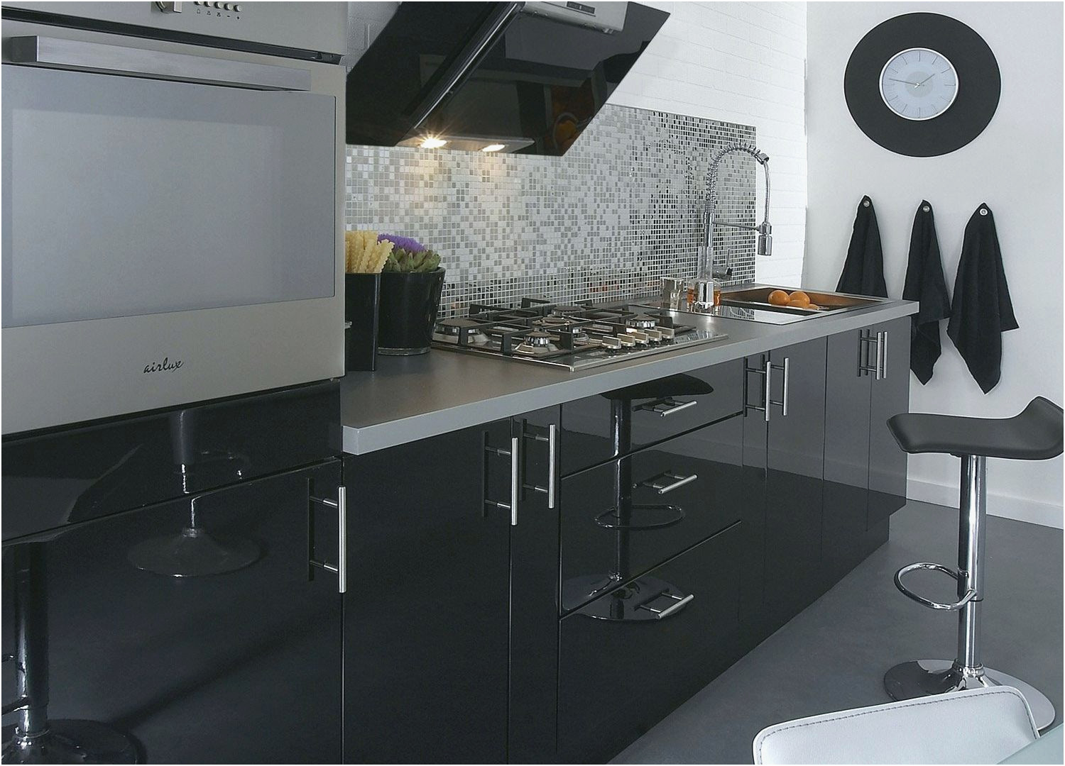Meuble haut cuisine laqué noir