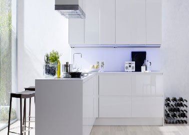 Modele de cuisine blanc laquée