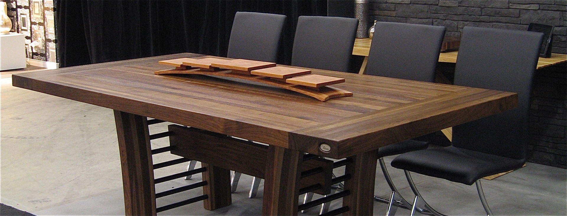 Table cuisine bois noyer