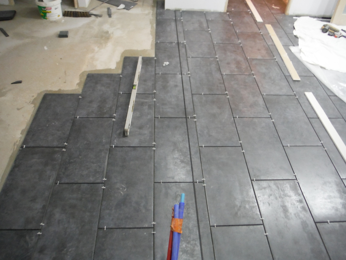 Carrelage joint de dilatation