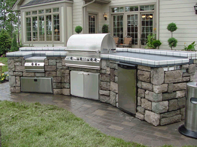 Construire une cuisine extérieure pour barbecue