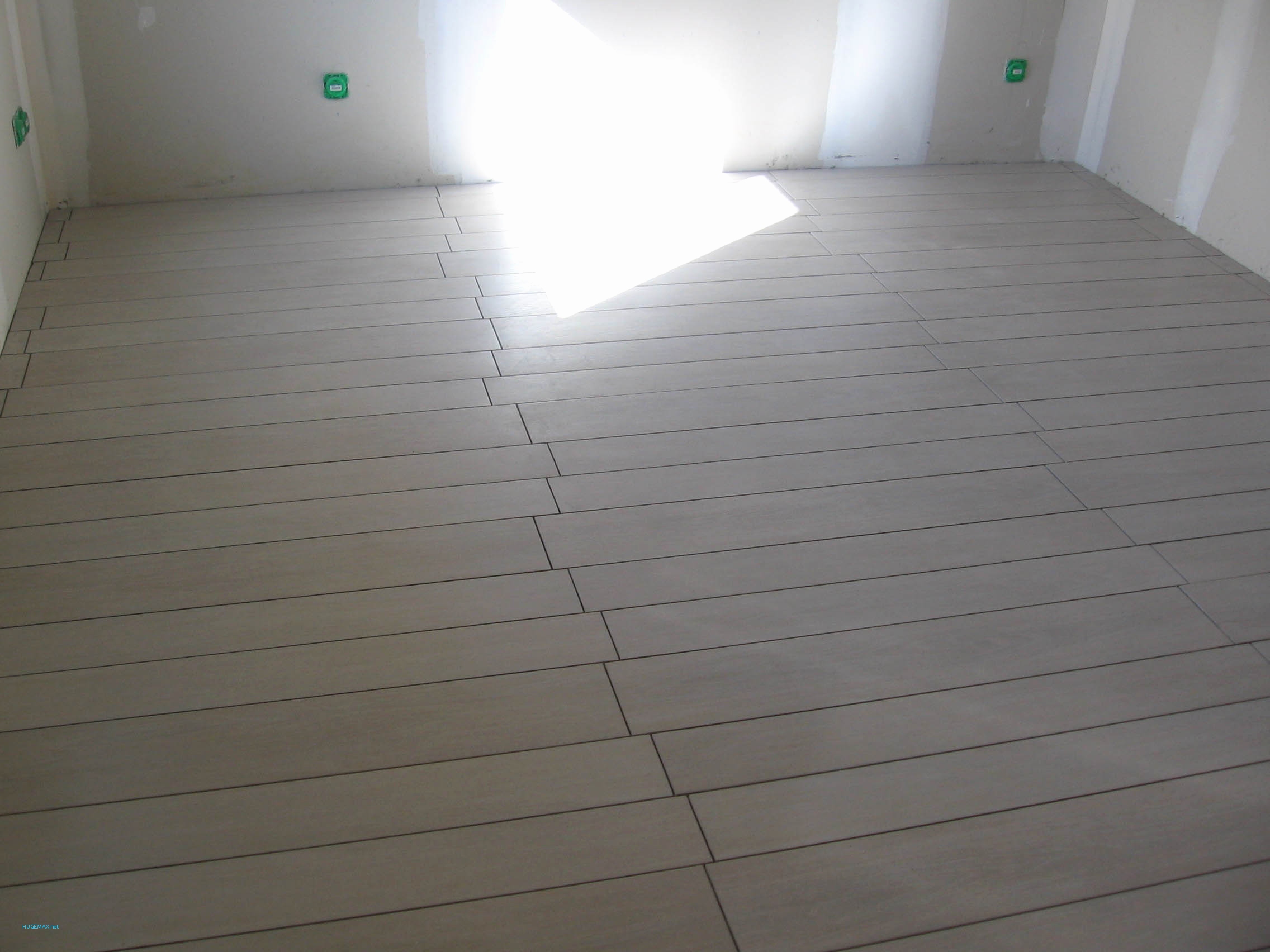 Pose carrelage lame parquet