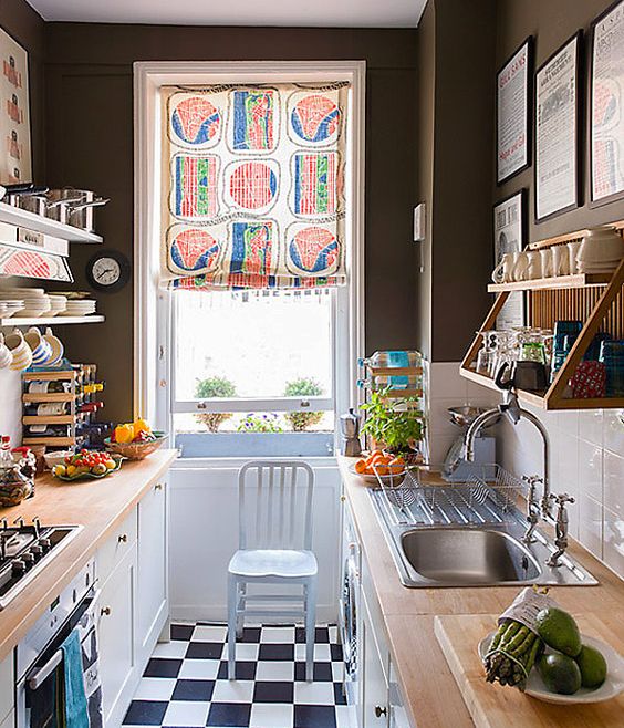 Modele petite cuisine en longueur