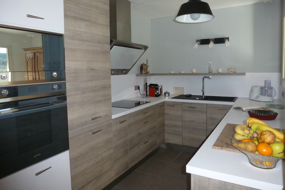 Modèle petite cuisine en l