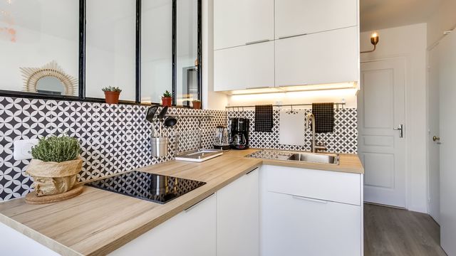 Modele petite cuisine carrée