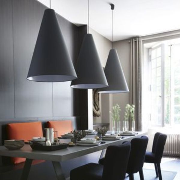 Table de cuisine forme originale