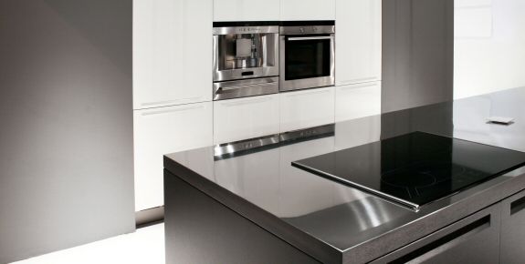 Plan de travail cuisine couleur inox
