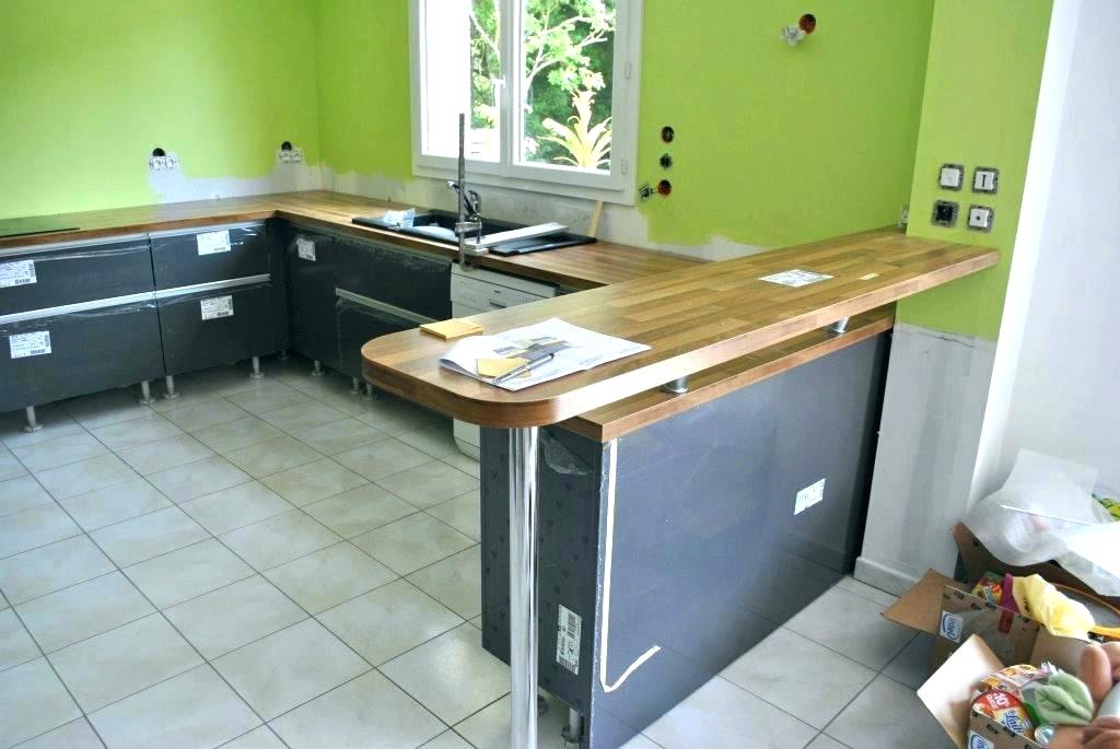 Bar cuisine avec plan de travail