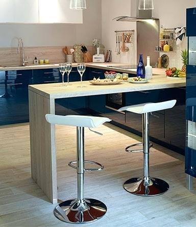 Cuisine plan de travail et bar