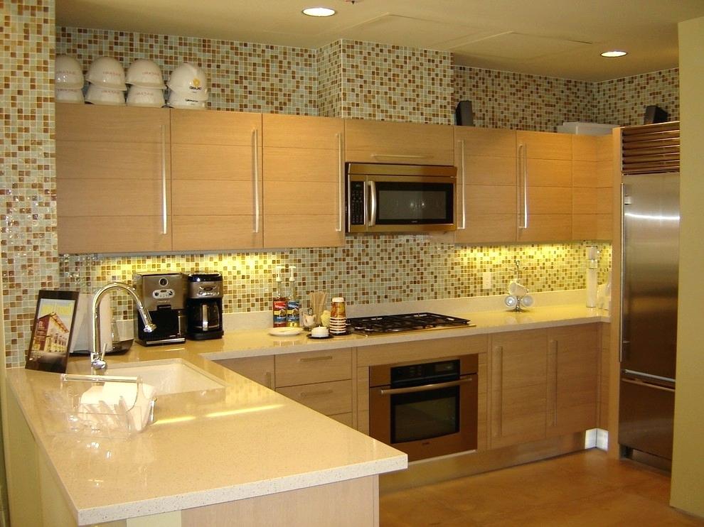 Hauteur plan travail cuisine conforama