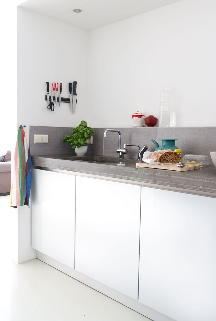 Plan de travail cuisine blanche