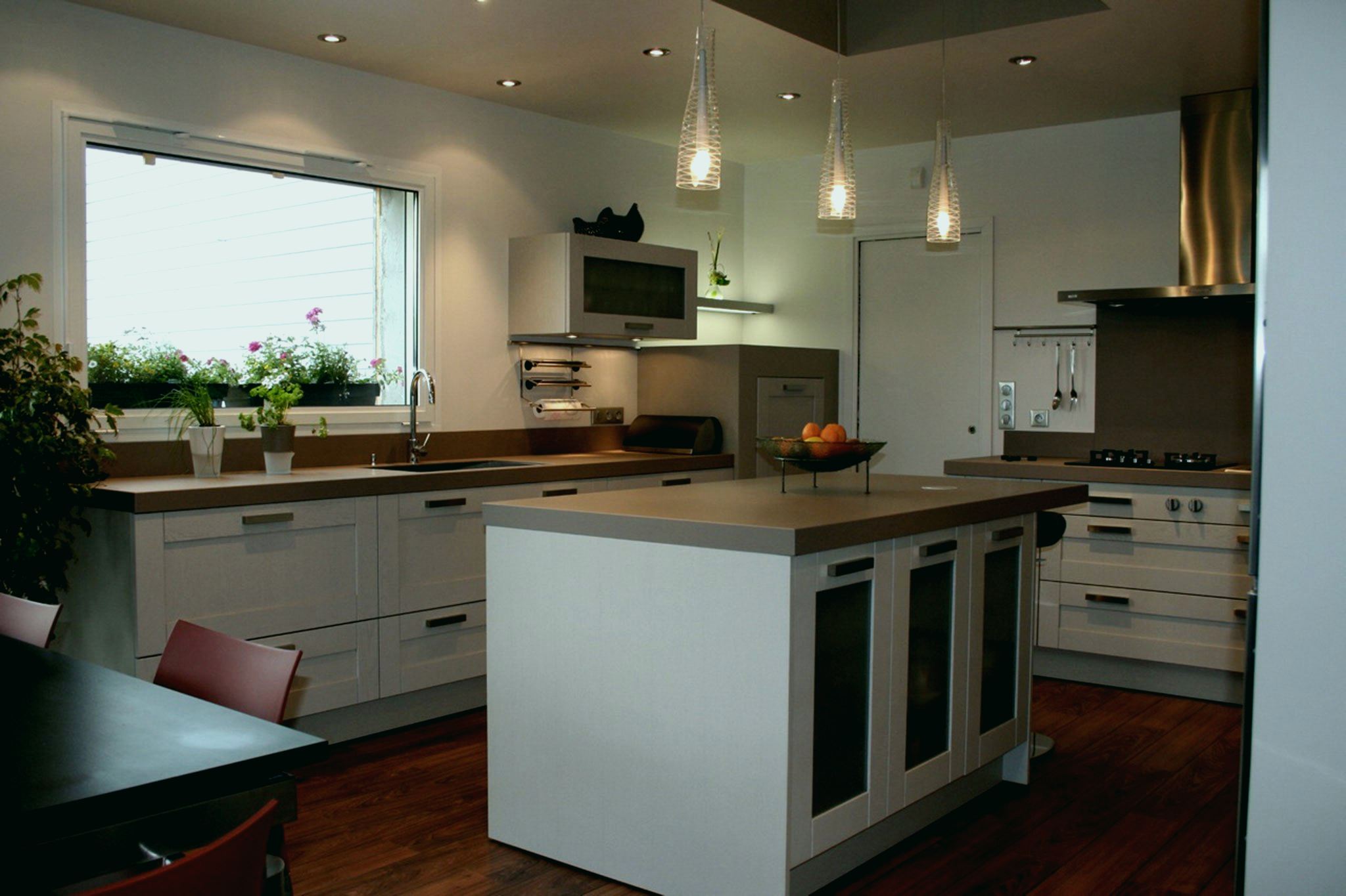 Plan cuisine avec ilot central
