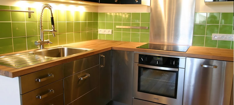 Protection plan de travail cuisine bois massif