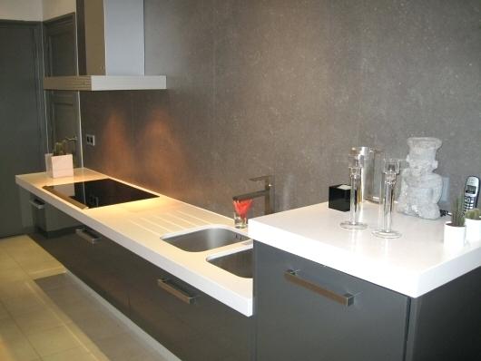 Cuisine plan travail quartz