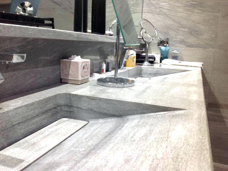 Plan travail cuisine pierre naturelle