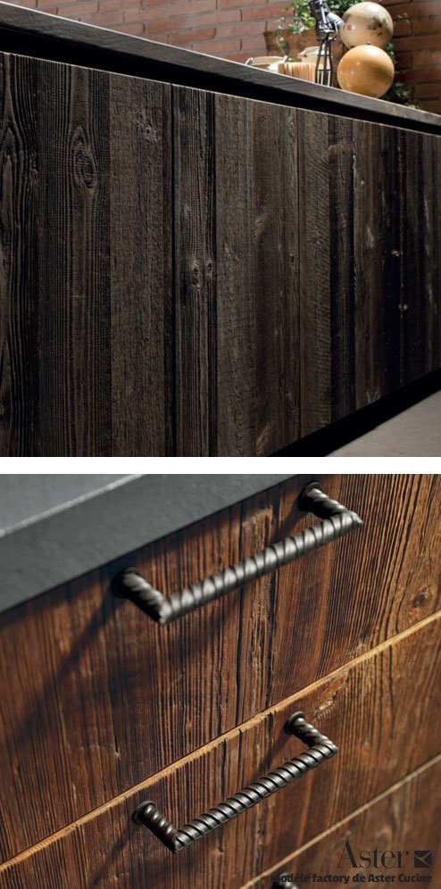 Porte de meuble de cuisine en bois brut