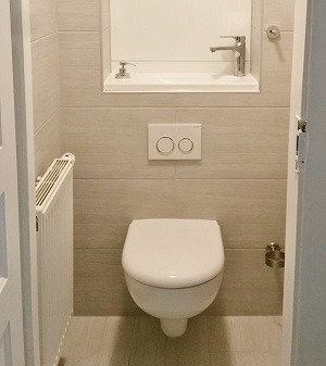 Habillage carrelage wc suspendu
