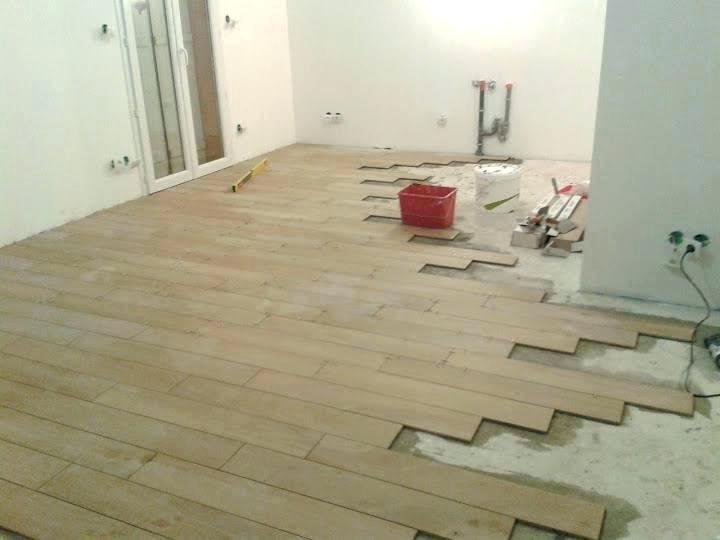 Video pose carrelage imitation bois