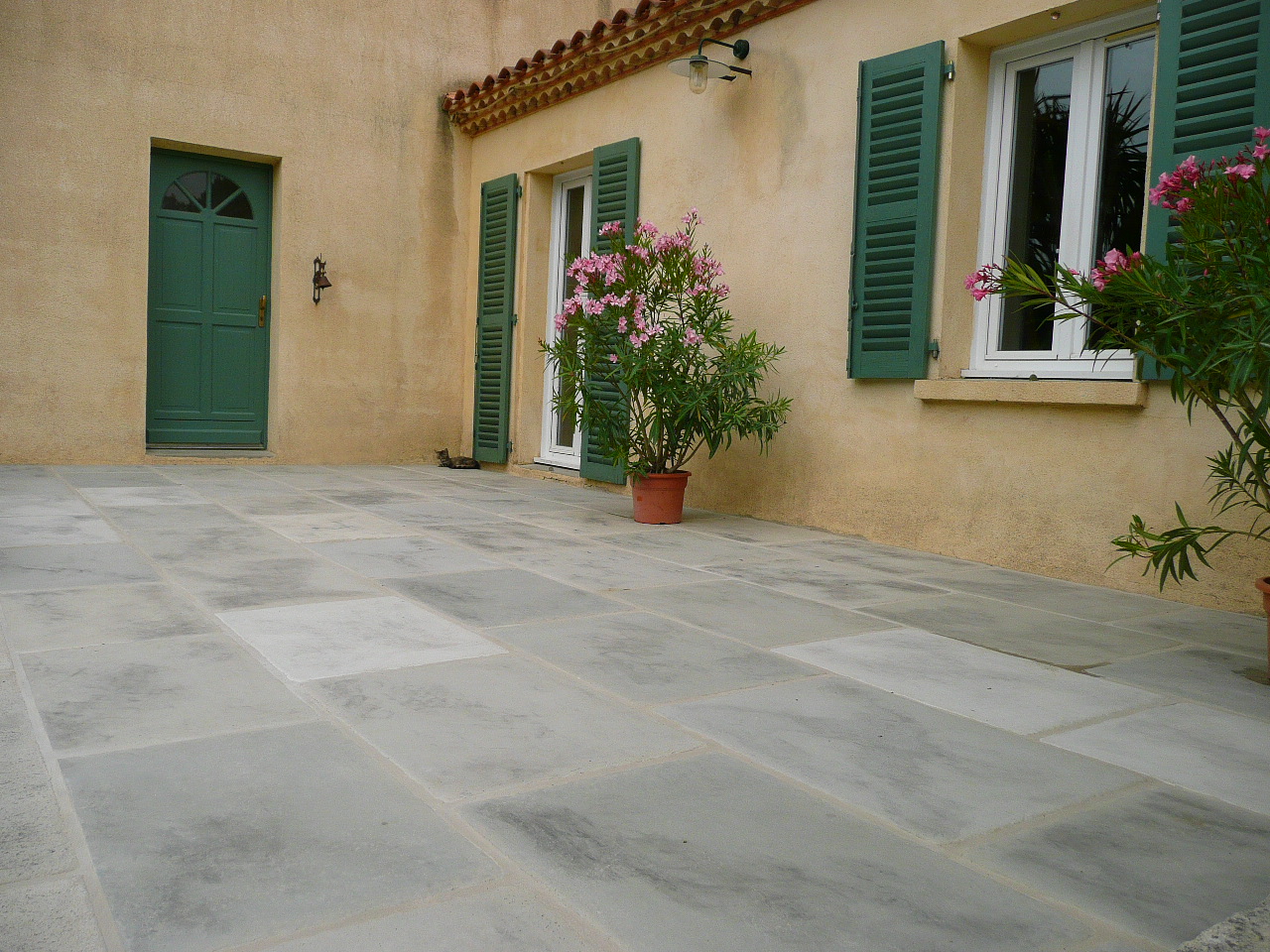 Carrelage exterieur nimes