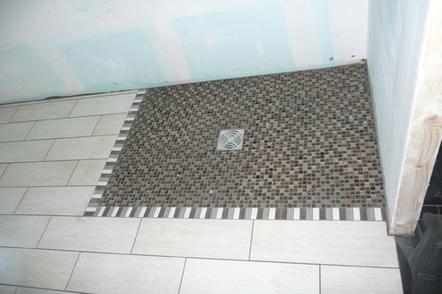 Carrelage mosaique douche antidérapant