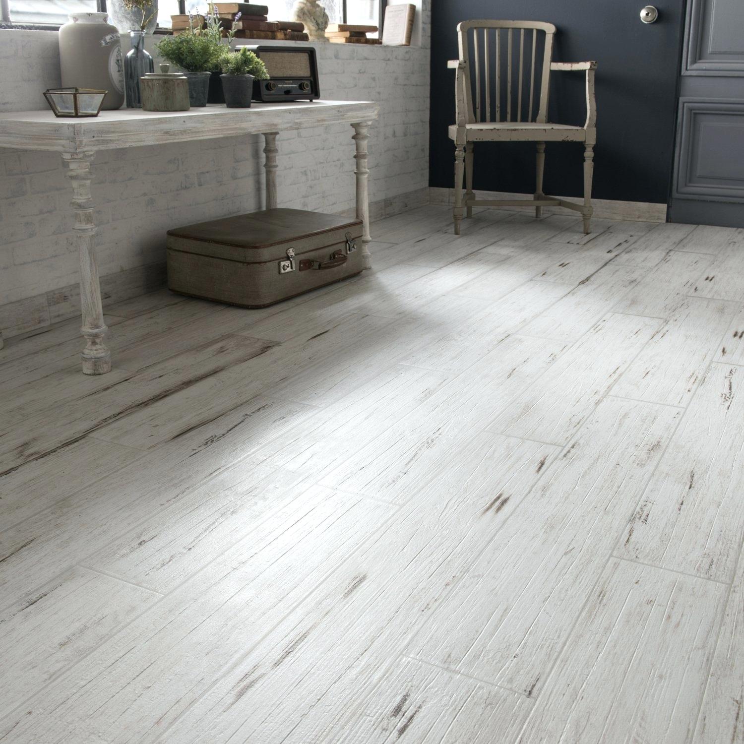 Carrelage effet bois prix