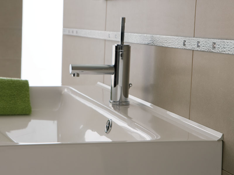 Finition carrelage baignoire