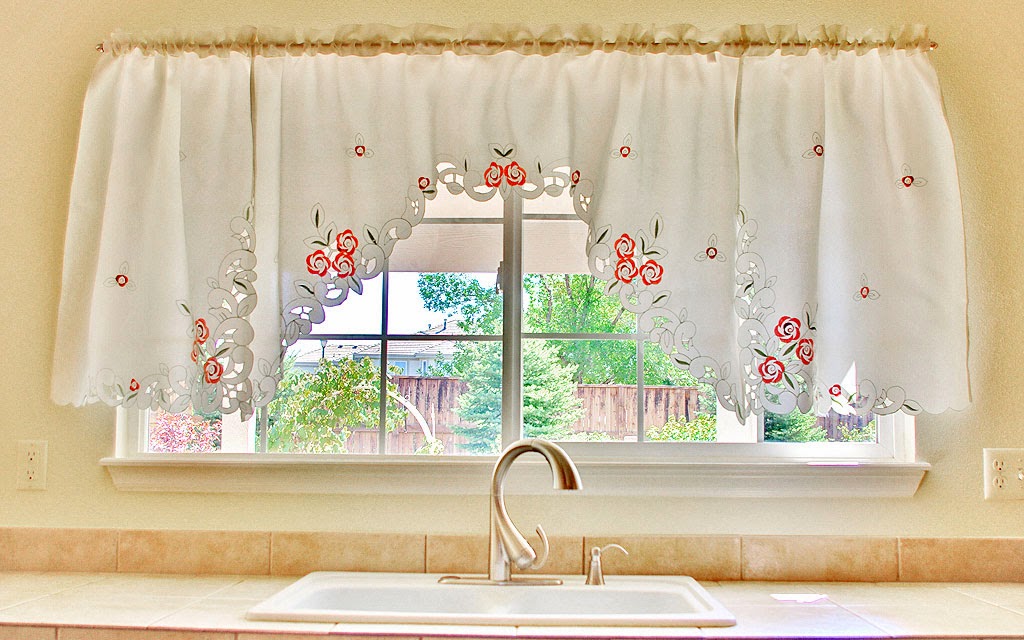 Modele de rideau de cuisine 2015