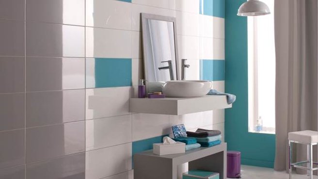 Carrelage blanc turquoise