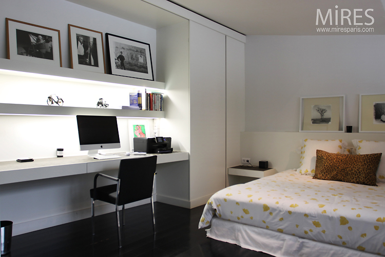 Carrelage blanc chambre
