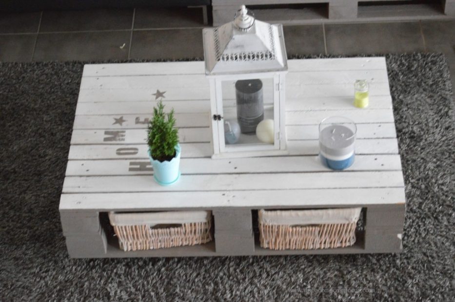 Table basse en palette blanche