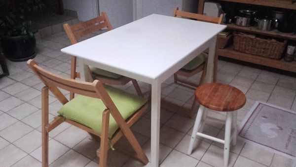 Table de cuisine en bois design