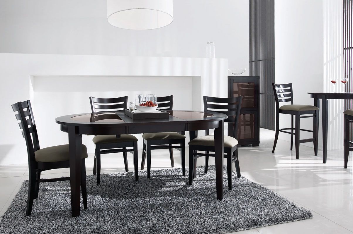 Table de cuisine en bois noir