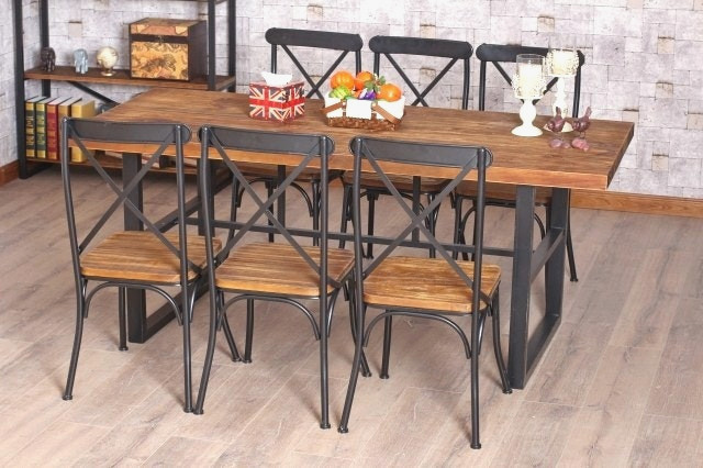 Table de cuisine en bois et fer forge