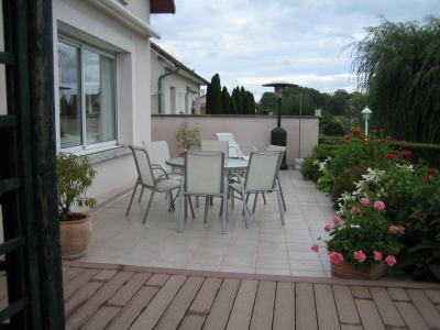 Carrelage ou bois composite
