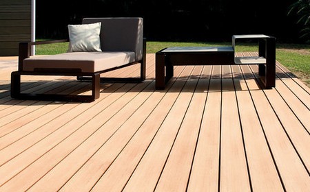 Carrelage imitation bois pour terrasse extérieure
