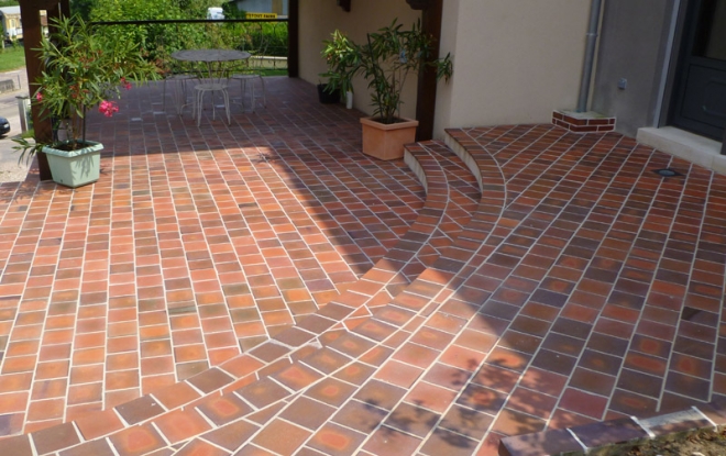 Carrelage terrasse brique