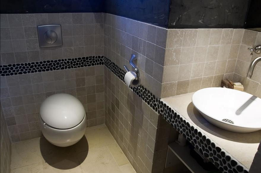 Carrelage interieur wc