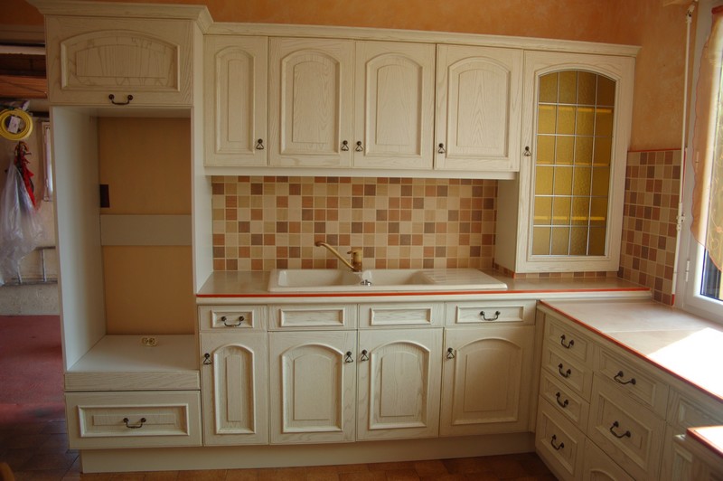 Modele de meuble de cuisine en bois